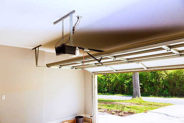 Top rated local Garage Door Roller Replacement specialists in Franklin, TX